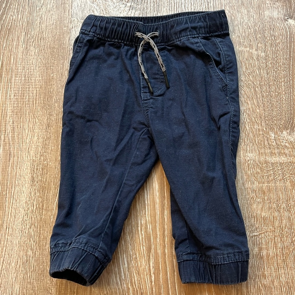 GAP 12-18 months pants